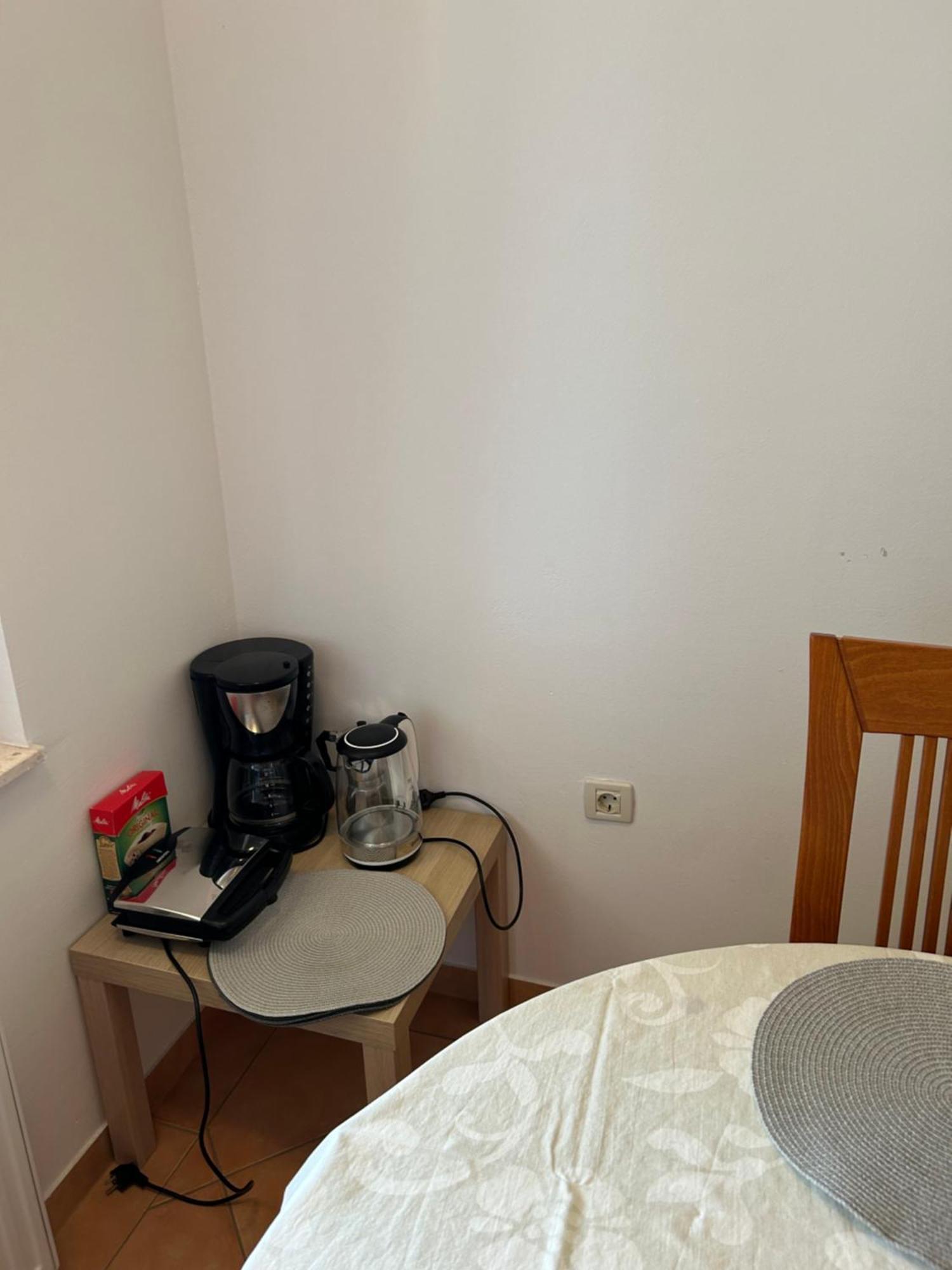 Apartment Mileta Makarska Exteriör bild